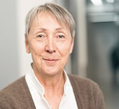 Dr. Anna Scheurecker